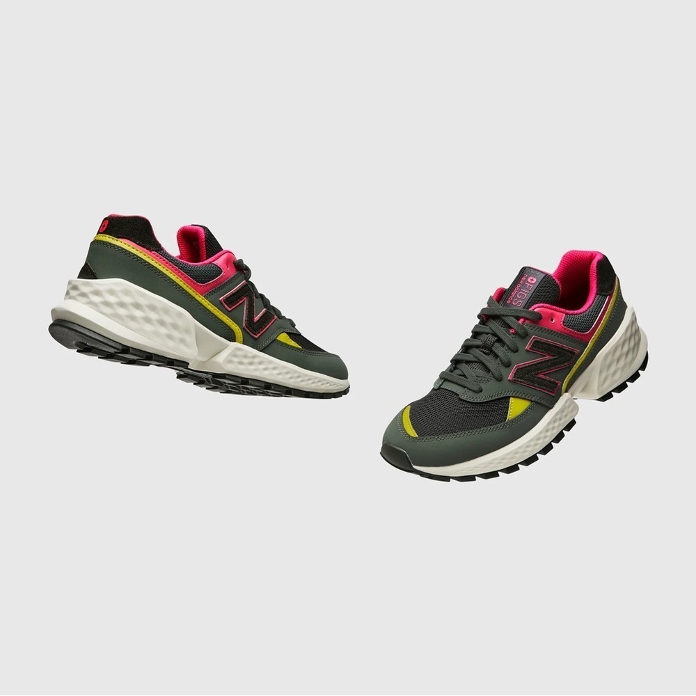 Women's New Balance Women's Black and Pink Sneakers-New Women’s 7.5 MN 6